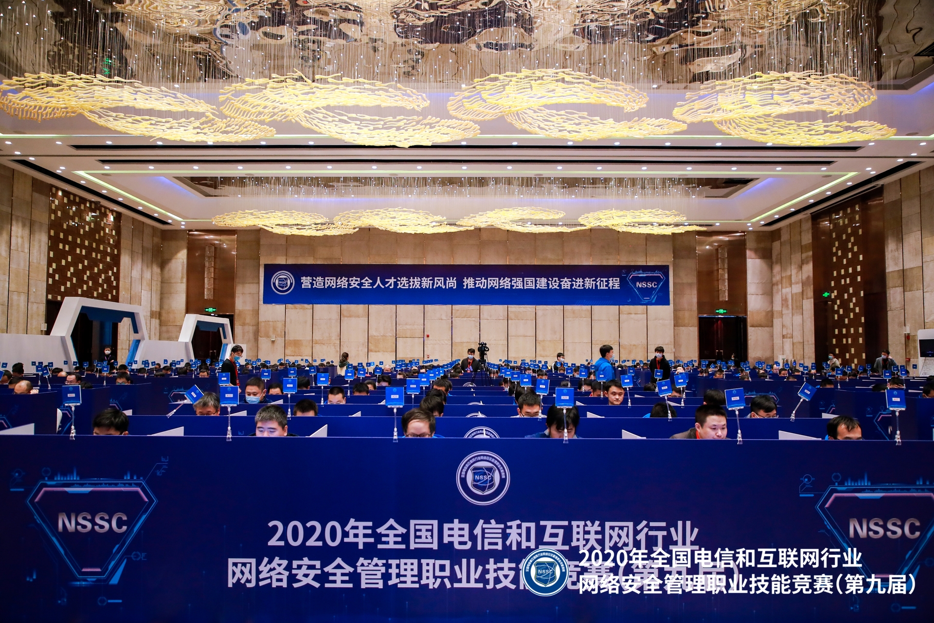 �����ֳ�